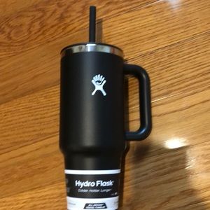 New Hydro Flask All around travel tumbler in black 40oz